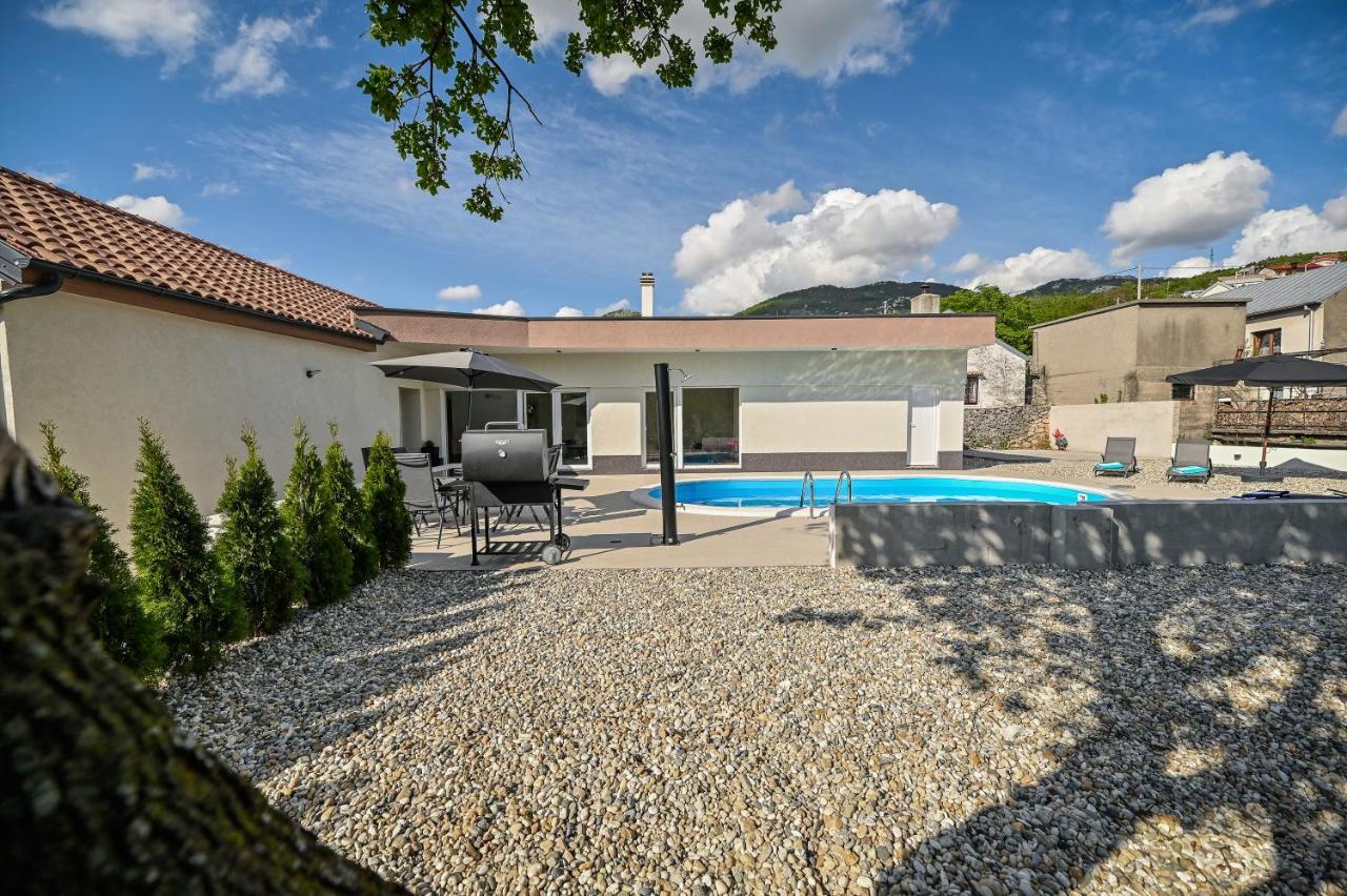 Villa Burra Hreljin Exterior photo